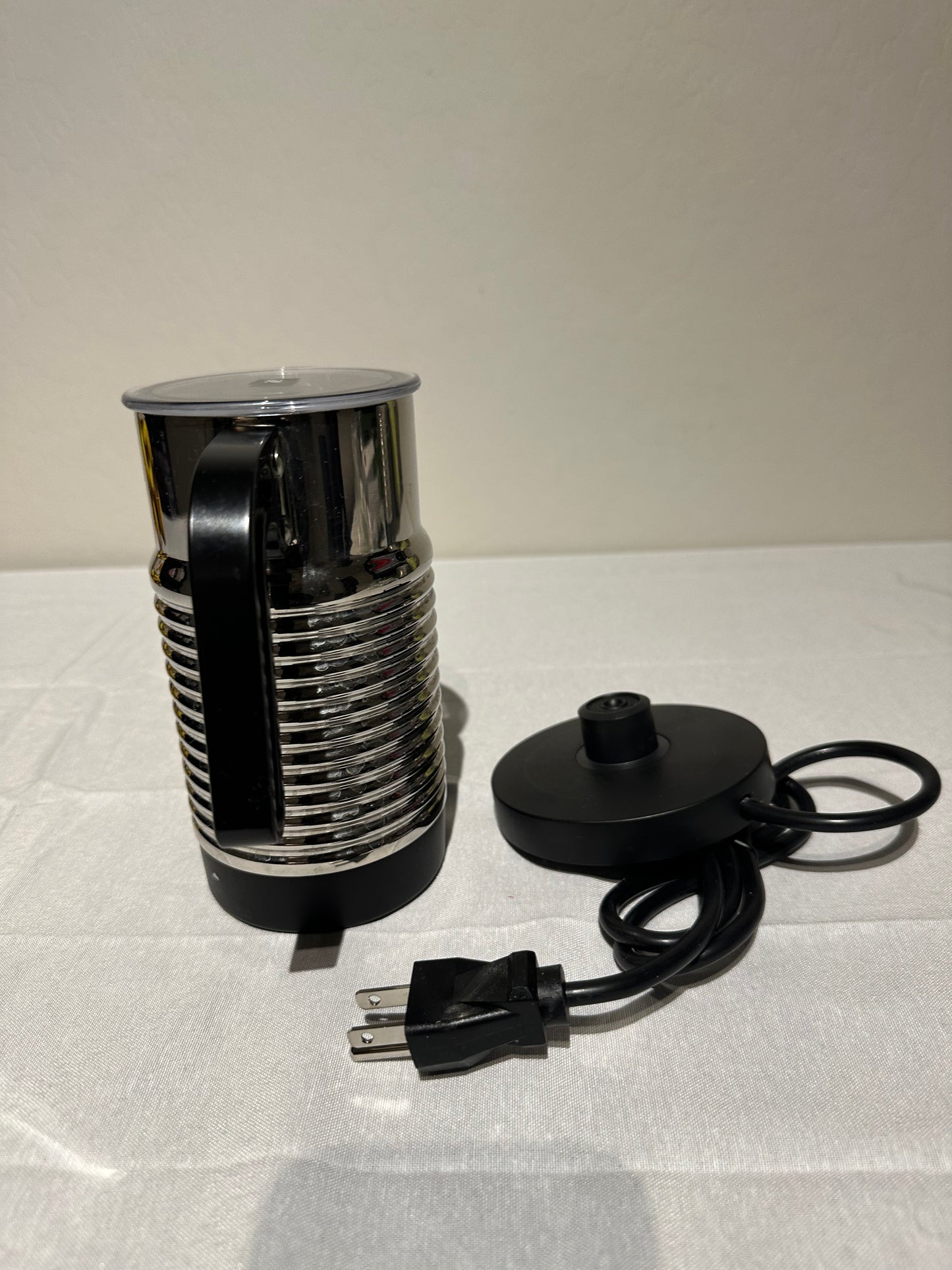 Nespresso Aeroccino 4 Milk Frother