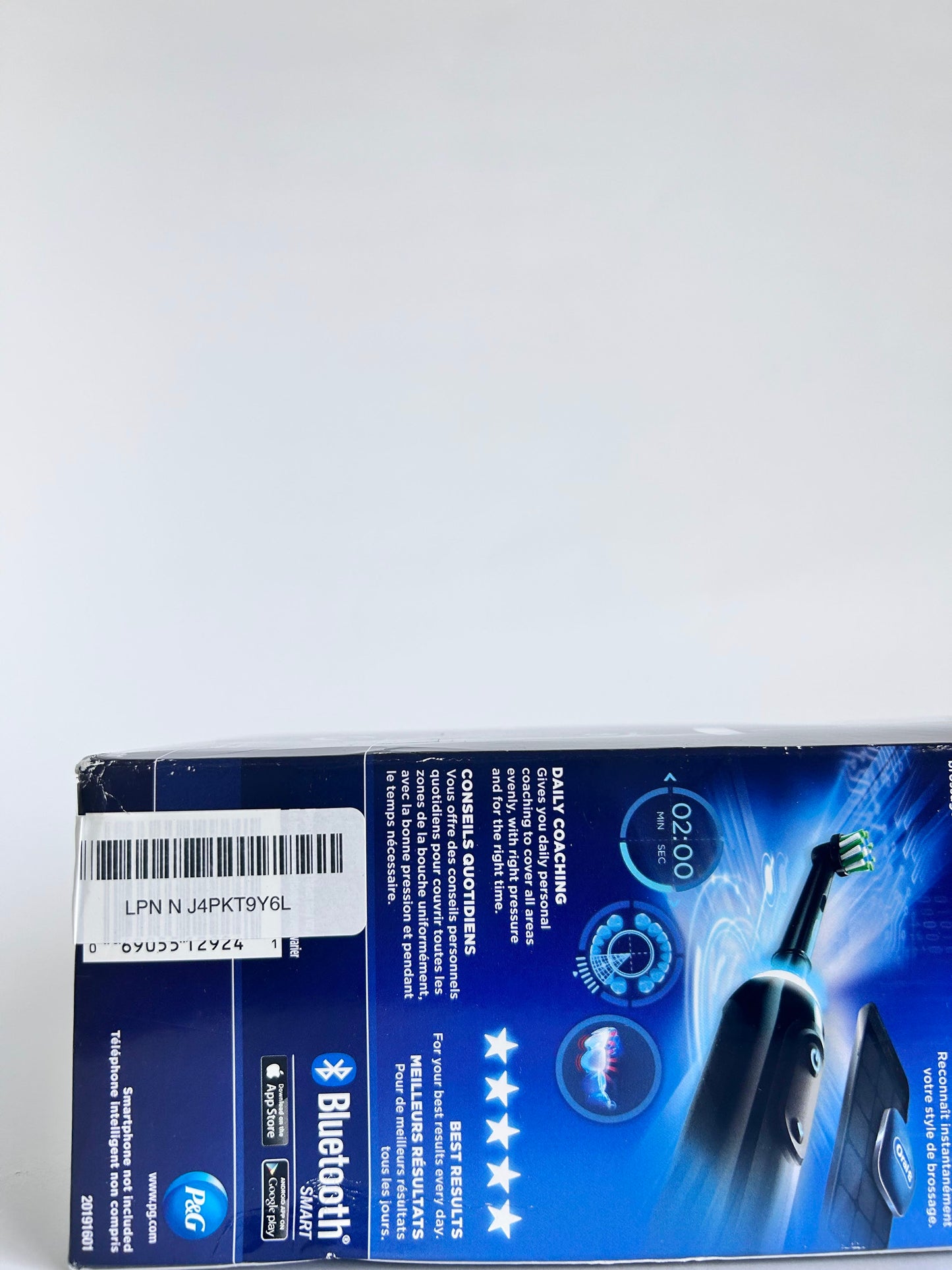 Oral-B Genius X Limited Rechargeable Electric Toothbrush with 1 Replacement Brush Head, Travel Case, Midnight Black