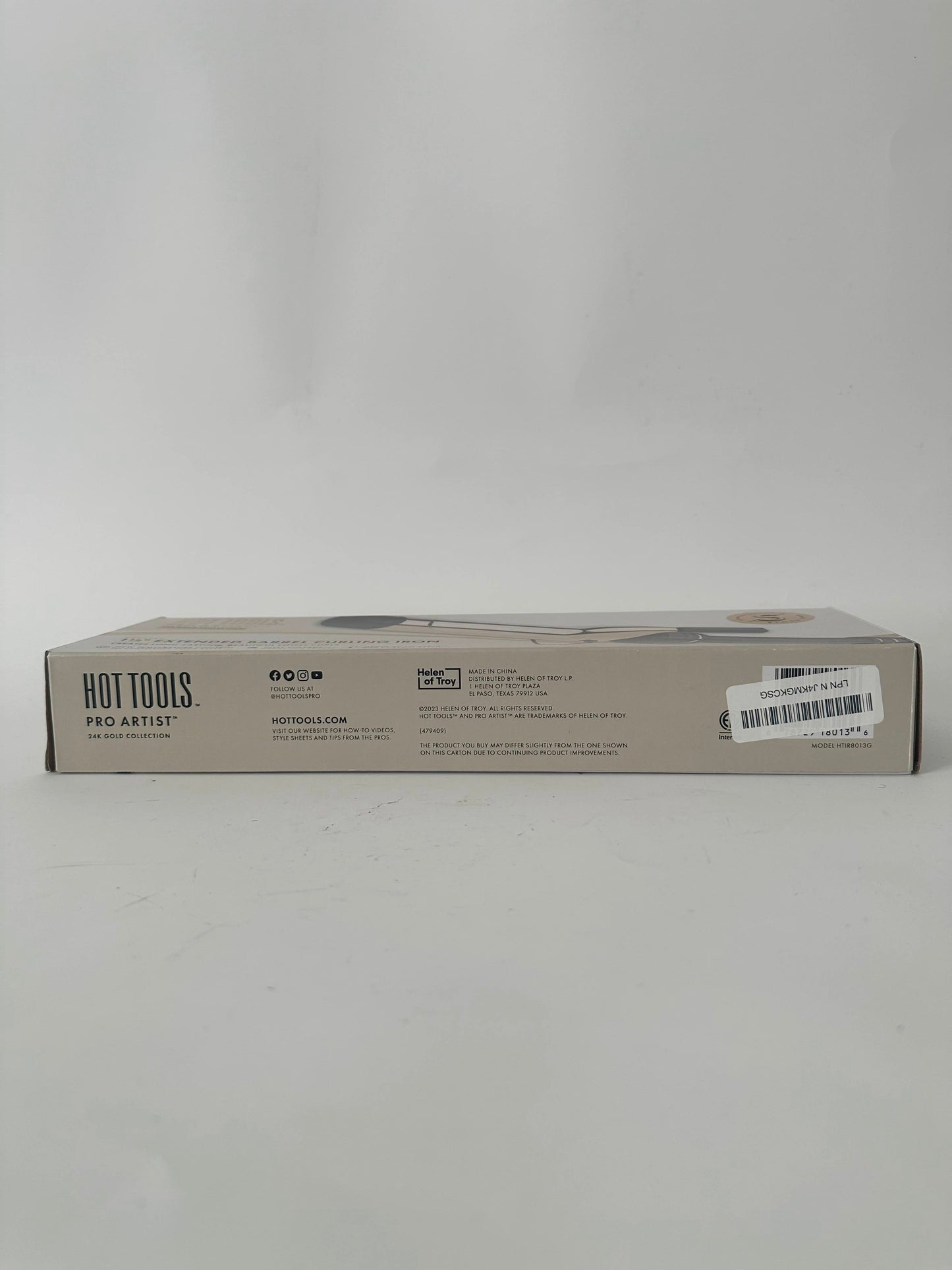 HOT TOOLS New and Improved 24K Gold Professional 1.5" Extended Barrel Curling Iron with Clamp for Loose Curls | 24K Gold Technology for Long-Lasting Results & Longer Barrel for Easy Styling