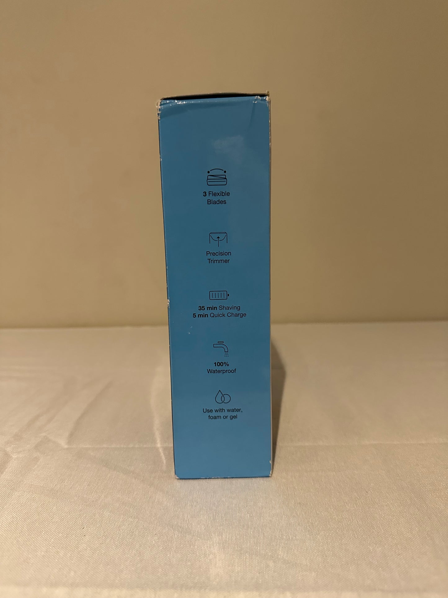 Braun Electric Razor for Men, Series 3 310s Electric Foil Shaver, Rechargeable, Wet & Dry