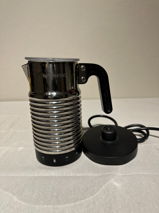 Nespresso Aeroccino 4 Milk Frother