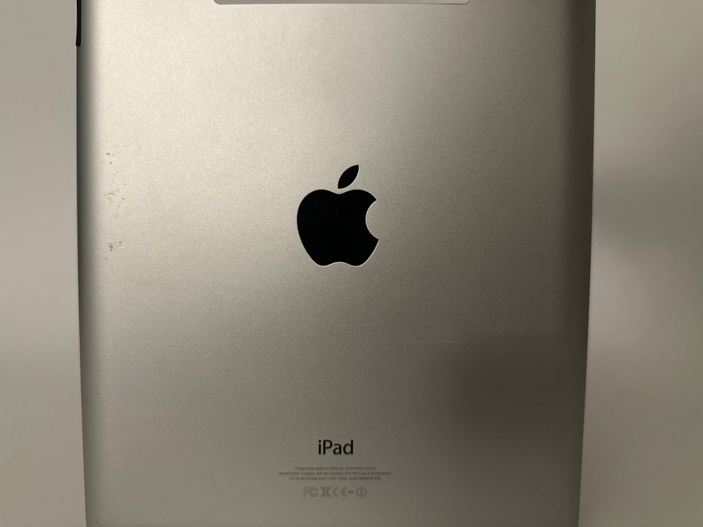 Apple Ipad Gen 4, 16 GB (older model)