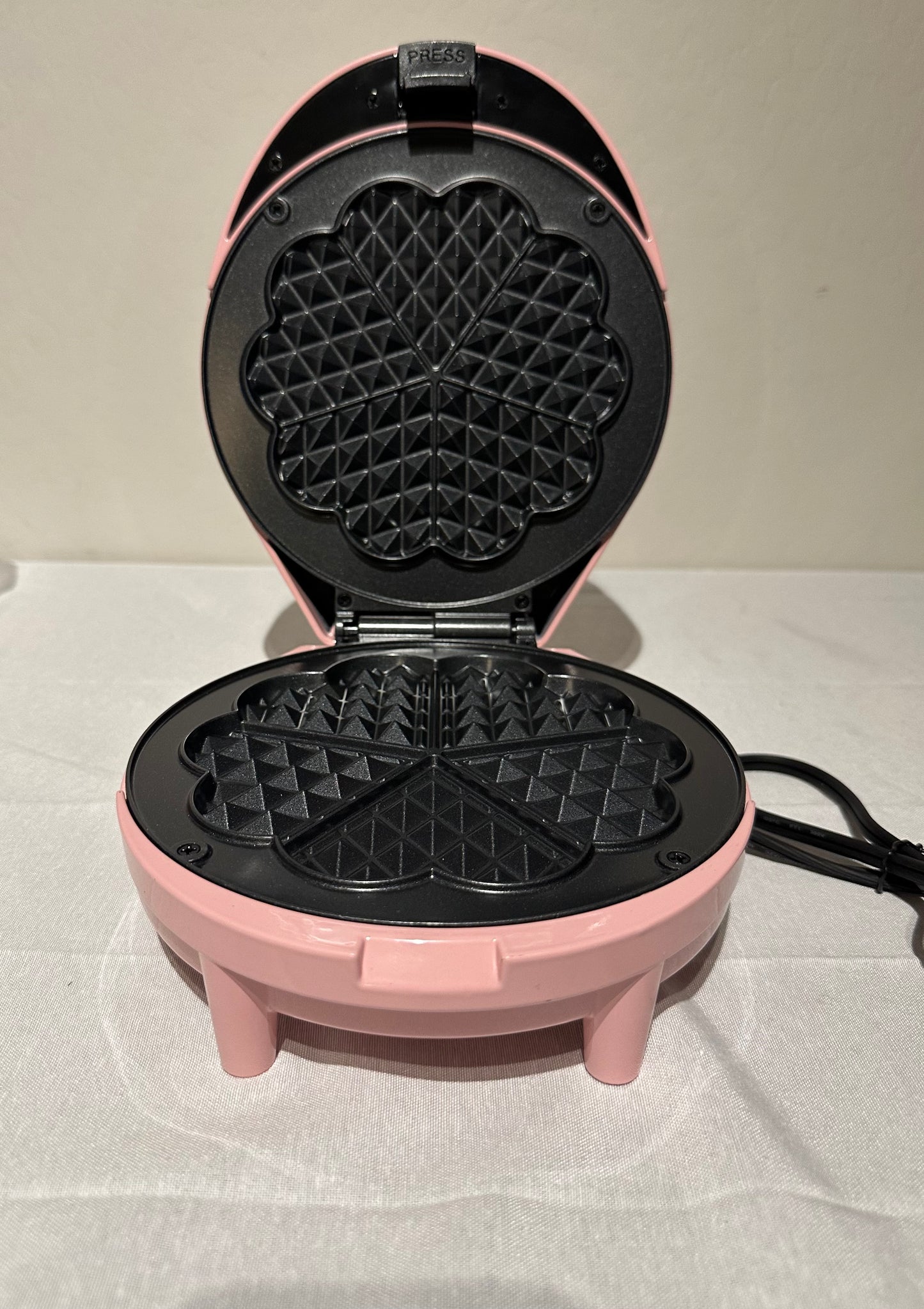 Paris Hilton Heart Waffle Maker, Makes 5 Mini Heart Shaped Waffles or 1 Individual Waffle, Easy to Clean 6" Nonstick Plates, Made without PFAS or PFOA, Electric Waffle Iron, Pink
