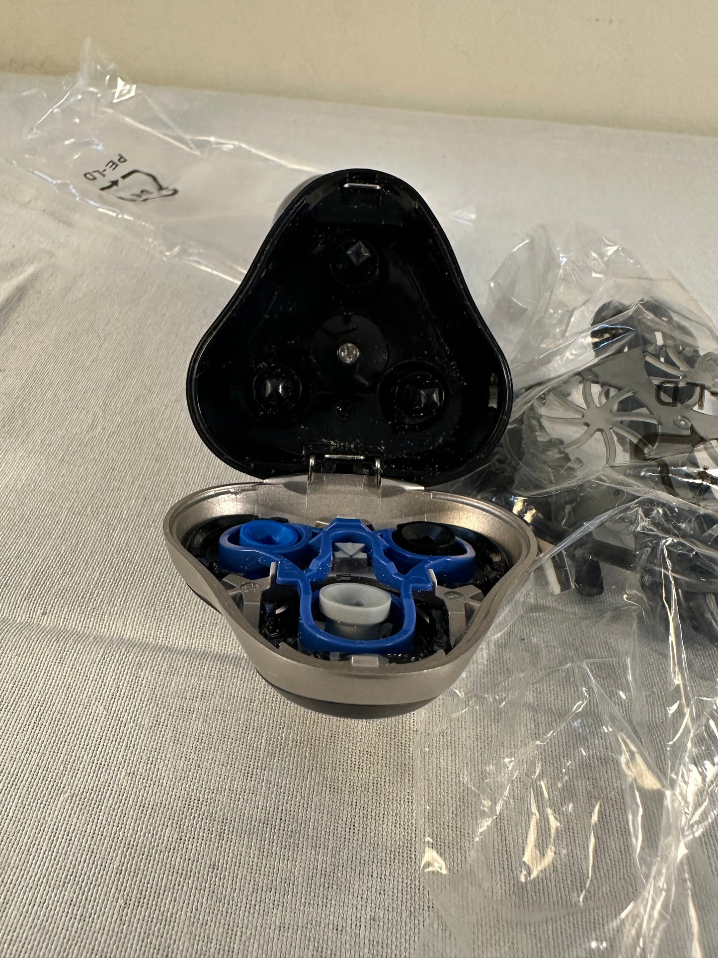 Remington R5 Style Series Rotary Electric Shaver with Graphite, Men - You Get Two Great Styles from One Shaver with The Included Stubble Attachment, 100% Waterproof Design