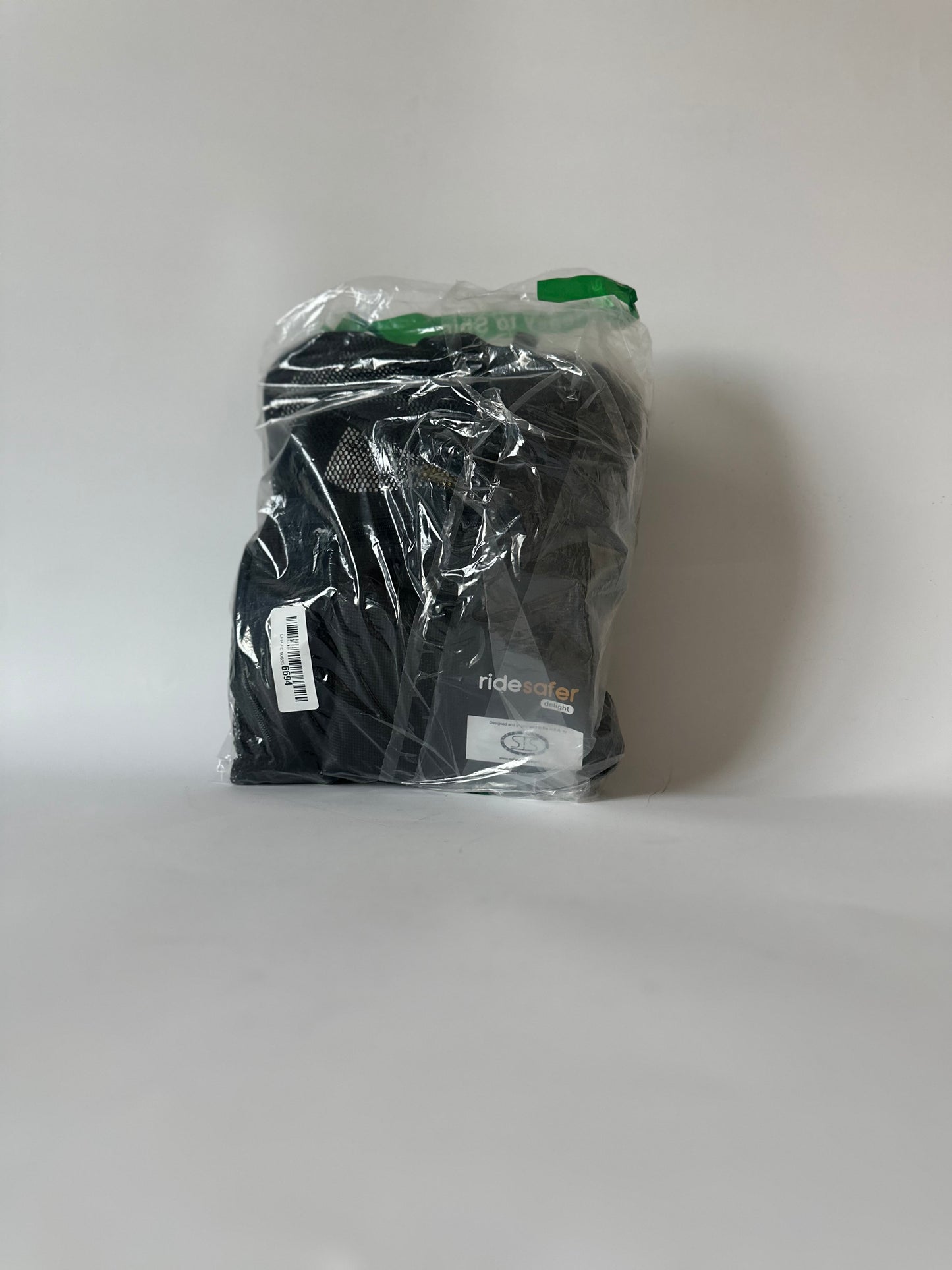 RideSafer - Extra Small Black, Lightweight, Compact, Portable Car Seat - Perfect for Travel and Everyday Child Safety