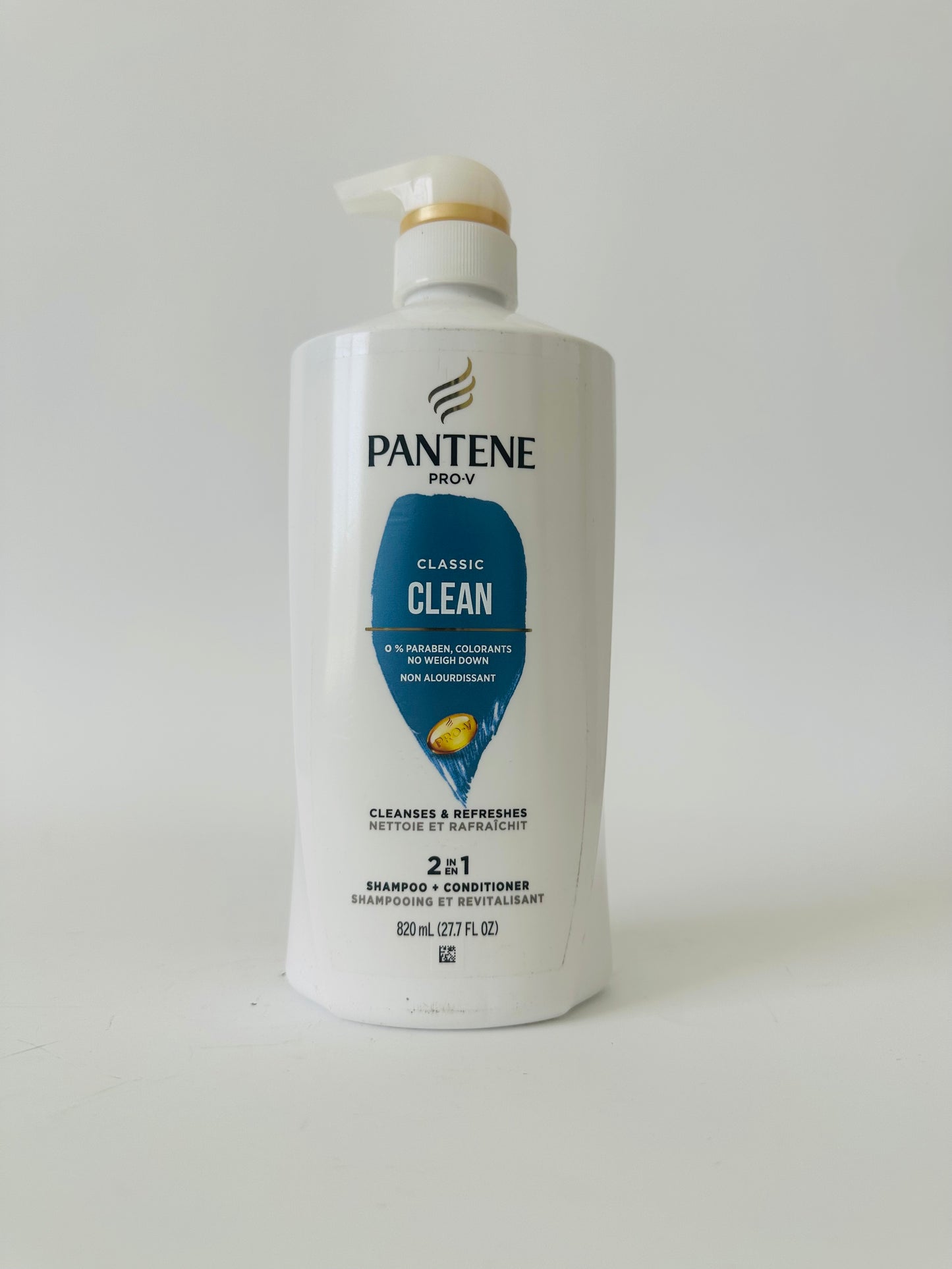 Pantene 2-in-1 Shampoo and Conditioner, Classic Clean, 820 mL
